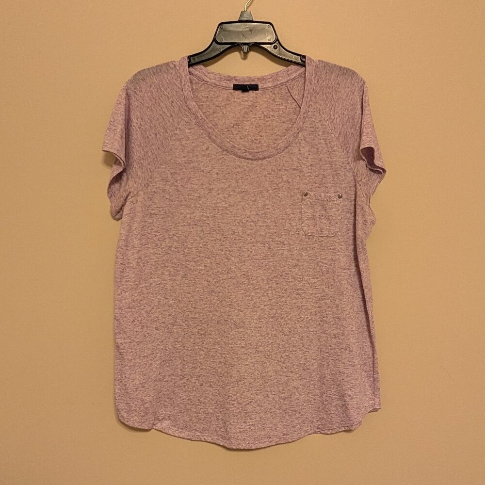 Gap light heathered purple pocket t-shirt XL EUC